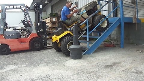 Building a 1650 Cub Cadet 4 wheel drive part 37