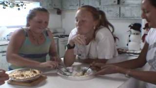 Celebrity Kids Cooking With Kaila - Piña Colada Cheese Cake Profile