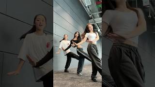 follow follow us🥰 #루카 #RUKA #아이리스 #IRIS #에나 #ENA  #RUNext #알유넥스트 #RUN #런