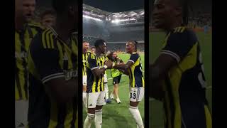 Jhon Duran Attı,Kadıköy Yandı. Çe Şfet