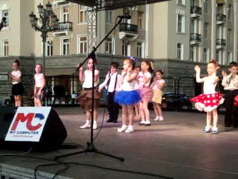 ელენიკოს პირველი კონცერტი