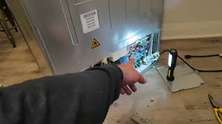 видео: Ремонт холодильника Haier в Торонто, ремонт платы управления картинка: Ремонт холодильника Haier в Торонто, ремонт платы управления