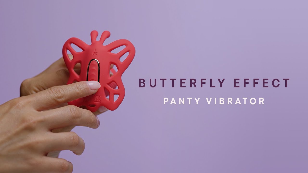 Пользование вибратором. Вибратор-бабочка. Фаллоимитатор с бабочкой. Вибромассажер бабочка. Vibration Butterfly.