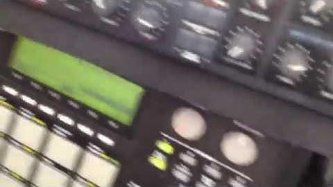 Akai Mpc1000 and Virus ti2 live rec session 2