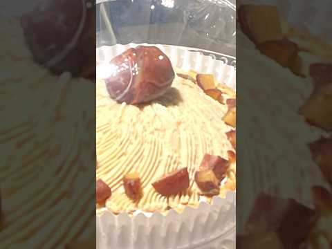 森の中にモンブラン