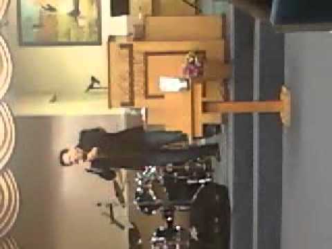 Jose Holguin en Iglesia Monte Sinai (2).wmv