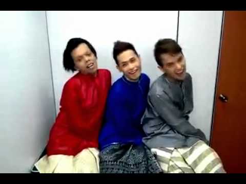 Free Download Si "lembut" Menari Lagu Raya Mp3 dan Mp4