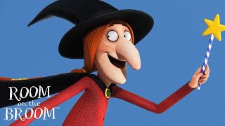Witch flies across the skies! @GruffaloWorld: Compilation