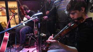 Video-Miniaturansicht von „Duel de violoneux“