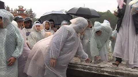 Lễ tang Cụ Bà Lucia Nguyễn Thị Xứ (phần cuối)