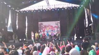 Download Lagu Bullet Train - Starlight Feat Ultraman Ginga at Countdown Asia Jakarta 2015 MP3