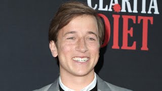 Skyler Gisondo Possibly Dating Through Social Media Or Too Busy To Be Dating?