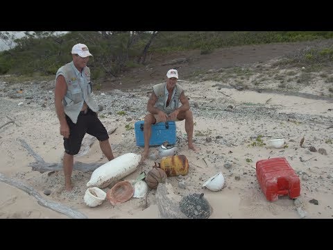 Vídeo: De onde vem o termo flotsam e jetsam?