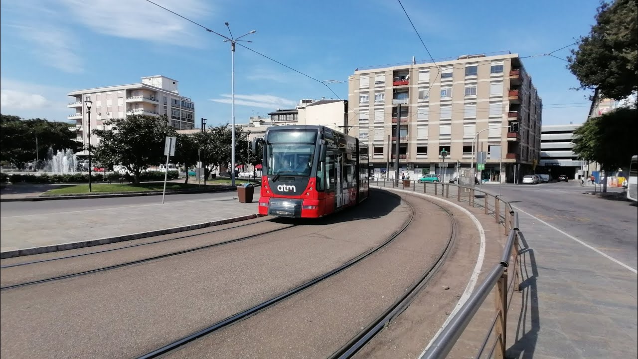 Römische Hafenstadt Mit Bosini Trams und Busse in der Italienischen Hafenstadt Messina - YouTube