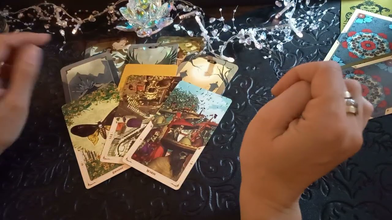 Какво е намислил той относно вас?⚘🎀❤#таро #карти #рийдинг