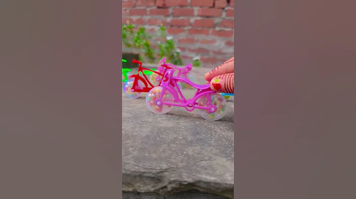 372 🌶️🍓🏍️🧃🍎