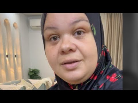 أم جني نعمل غداء بسرعه عشان خرجه عرفين رايحه فين