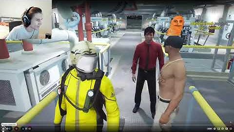 XQC gets mad at a stream sniper