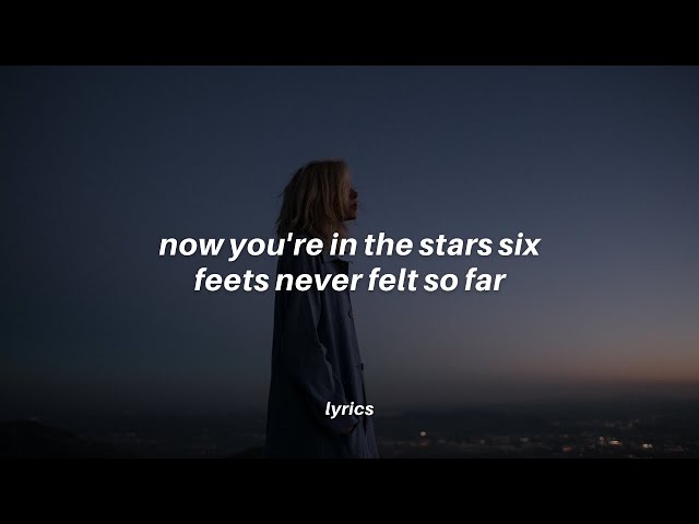 Lirik Lagu Now You're The Stars Six Feets Never Feel So Far (Versi Tiktok) | Benson Boone di bintang-bintang class=