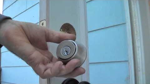 Sticking Deadbolt Fix and Troubleshoot - detailed DIY