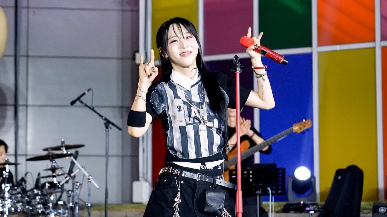 250829 문별 잇츠라이브 the Fillin' Live 직캠 (MAMAMOO MOONBYUL FANCAM)