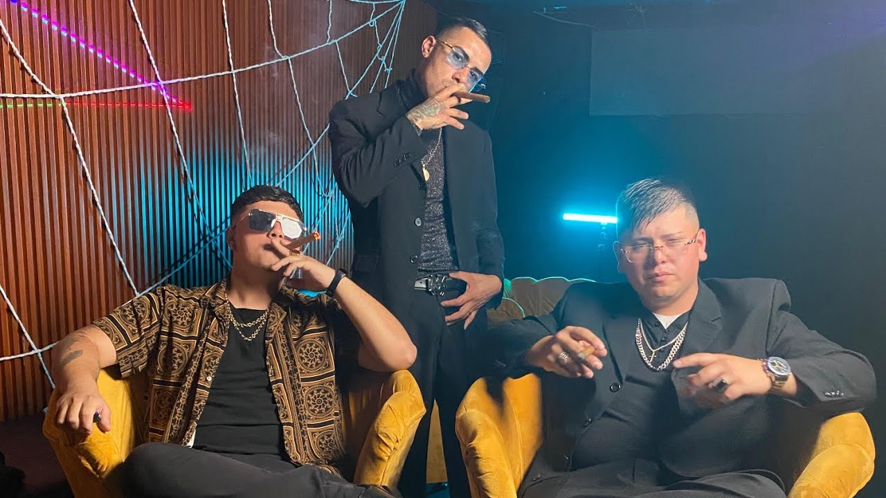 Distinta - Chocolito ❌️ Tony el golden Boy ❌️ Jouska B   ( prod. Belyko )