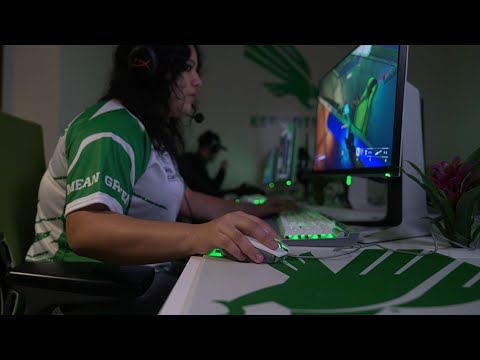 University of North Texas breaking barriers with all-female esports team