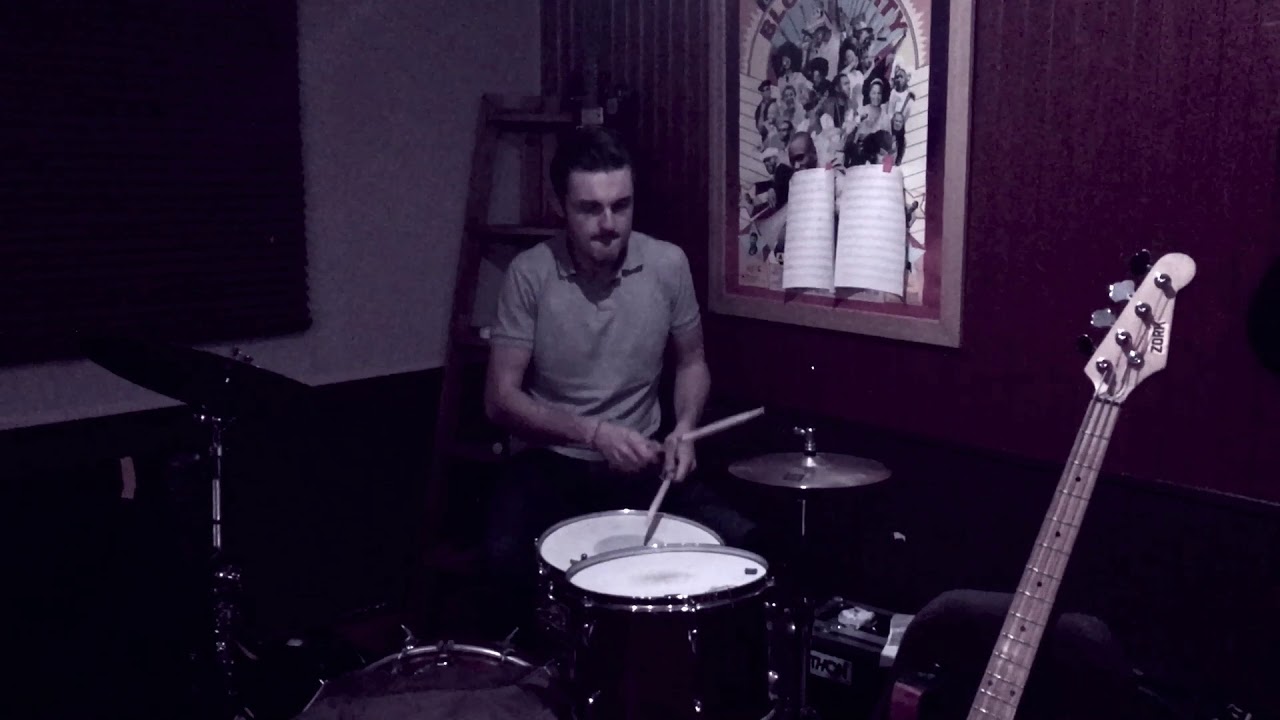 Florian Gouello - 1 Mic + Vulf Compressor