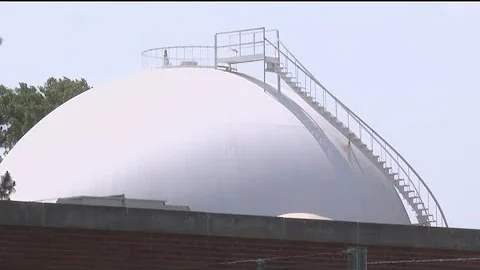 Residents react after water treatment plant issue causes foul sewage smell