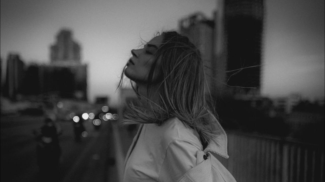 Azaleh - Endeavour (slowed) Azaleh - Endeavour (slowed)