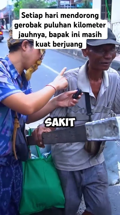 Setiap hari mendorong gerobak puluhan kilometer jauhnya, bapak ini masih kuat berjuang #balirespon
