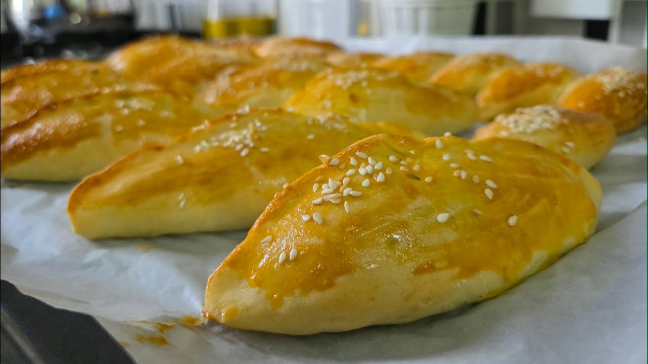 ​Soft and Delicious Cabbage Pie 🥧