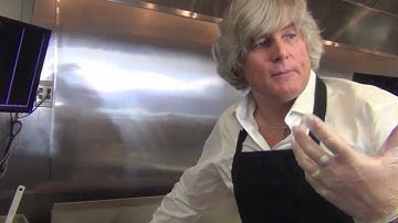 SmashBurger Demo with Founder Tom Ryan