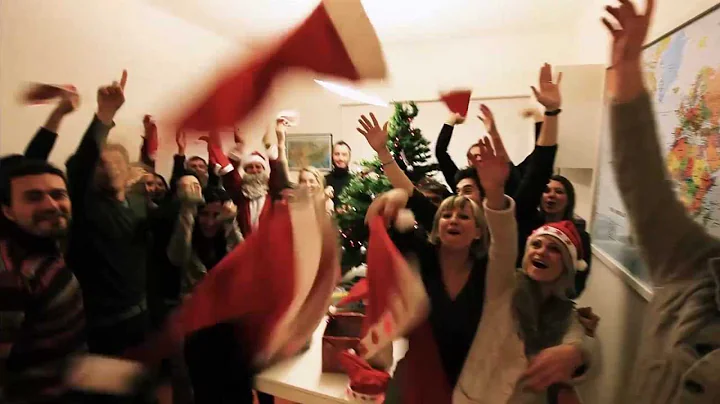 Lip dub "All I Want for Christmas is you" - Lip dub Viaggigiovani.it - Lip dub Natale