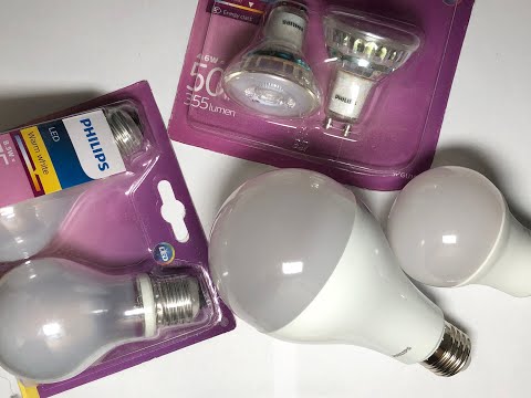 Philips Warm Glow Dimmable LED Light Bulbs. 