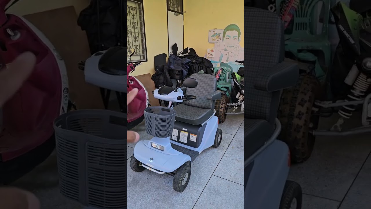 SUZUKI ET4E Electric Car for Seniors - YouTube