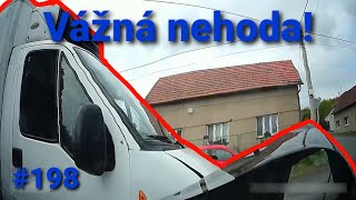 Vážná nehoda, udělá chybu ale troubí na mě, pes uprostřed silnice, atd. Dashcam kompilace #198