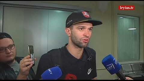 Lietuvos rinktinės krepšininkai sugrįžo į sirgalių glėbį