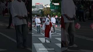 Robot Monks Take Part in Lotus Lantern Festival in Seoul