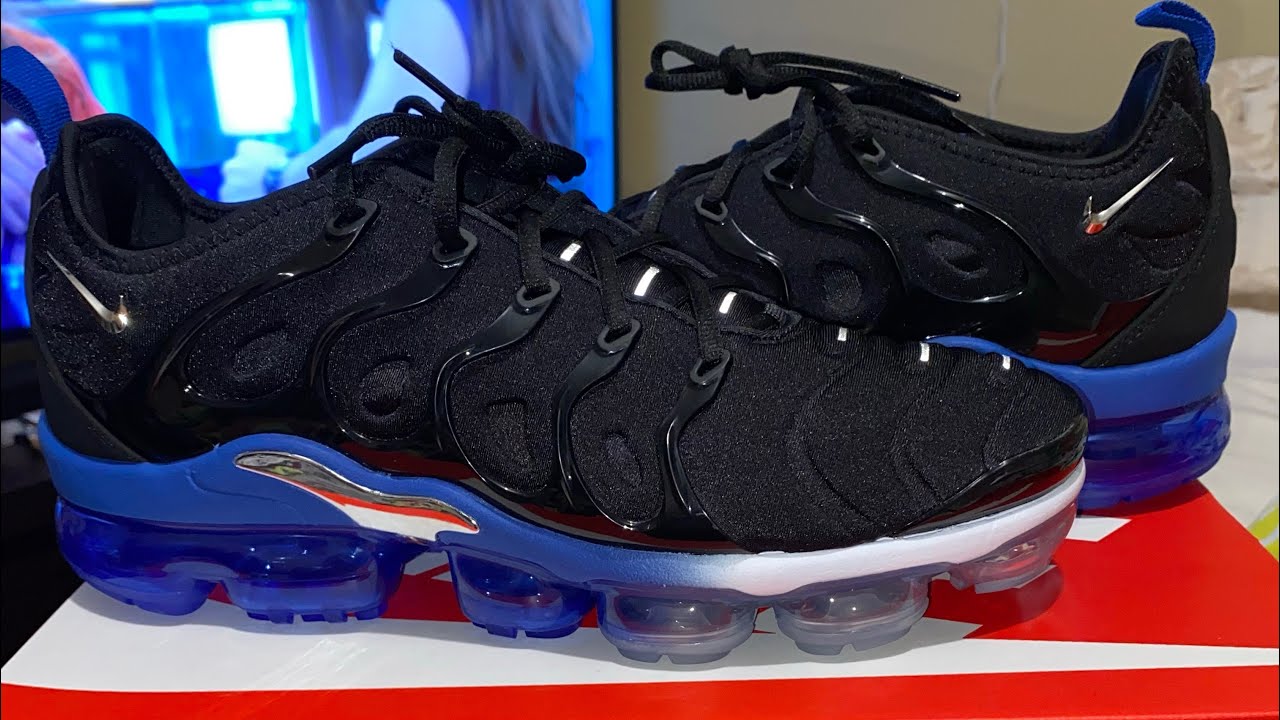 vapormax plus shooting stars running shoes