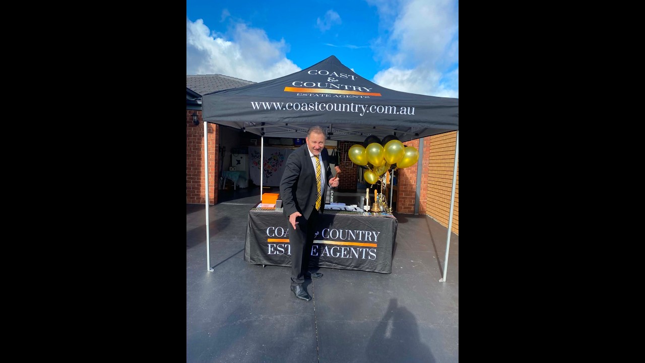 Coast & Country Estate Agents - Peter Dodd Auction Video