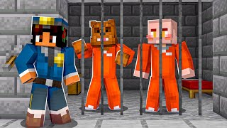 Escaping The INSANE Warden In Minecraft Cops And Robbers