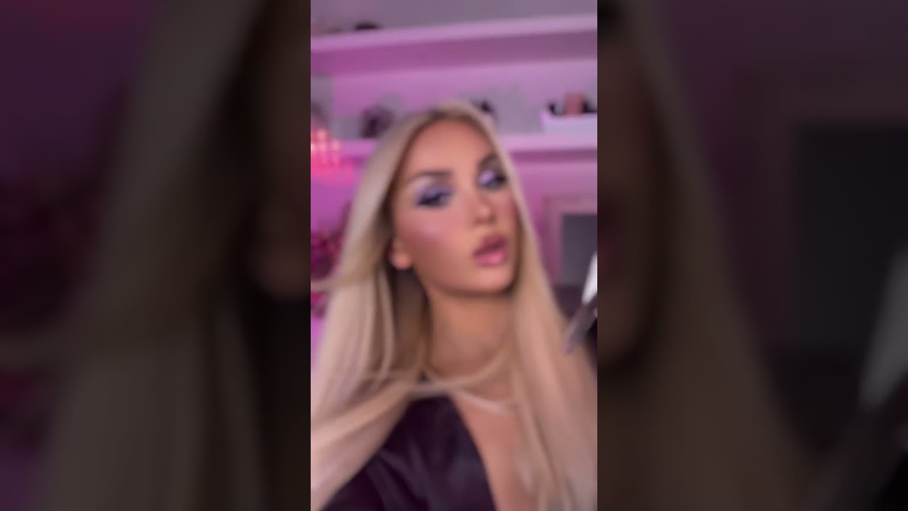 Another makeup transition: 