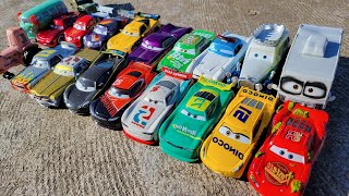 Disney Cars model car runs backwards down the slope ☆ Lightning McQueen