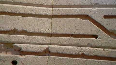 SIMON LEACH -How to convert an electric kiln to gas -2 !!