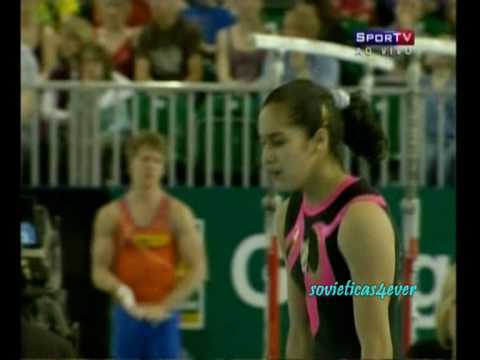 Glasgow 2009 Ana Maria Izureta FX