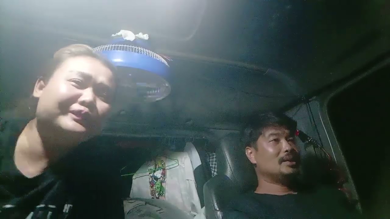 ขายผ้าเอาหน้ารอด