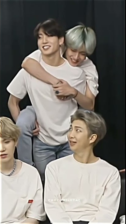 tae manja banget kalo sama jk wkwk🥰💜 #taekook #jungkook #taehyung #jk #v #bts #army #btsstory