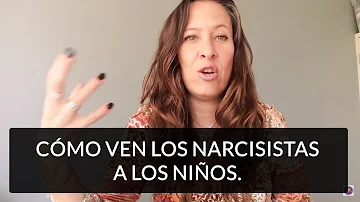 ¿Cómo manipula un narcisista a los niños?