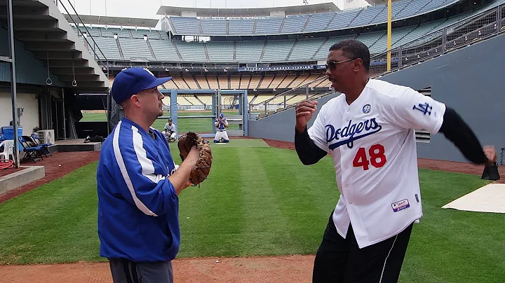 Yankees Fan at Dodgers Batting Practice Experience...
